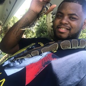 Meet your Posher, Ashton